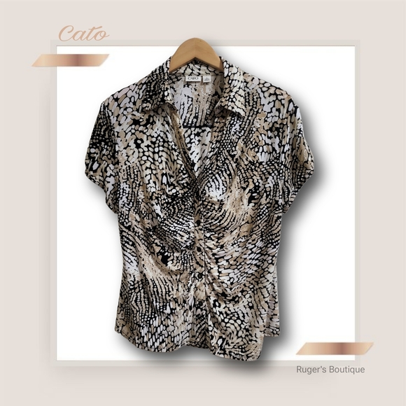Cato Tops - 🌿Cato Women's XL Tan Brown Crocodile Print Silky Button Down Blouse